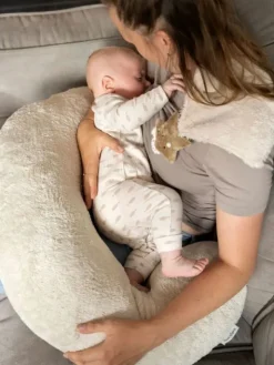 Baby’s Only Cozy imetystyyny – Pehmeä tukityyny imetykseen, warm linen