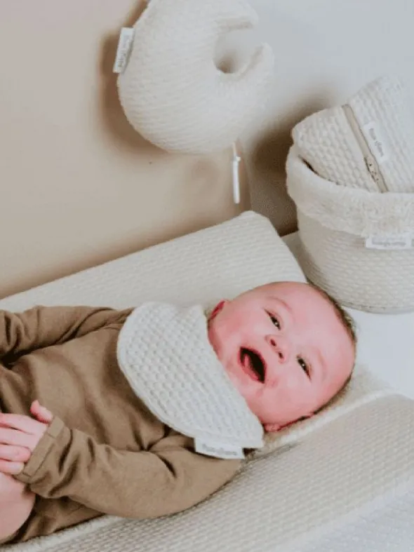 Baby's Only - vauvan huivi nepparikiinnityksellä, 3 sävyä
