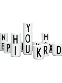 Design Letters - Arne Jacobsen kirjainmuki A-Z, valkoinen