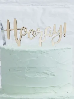 Hooray! puinen kakunkoriste