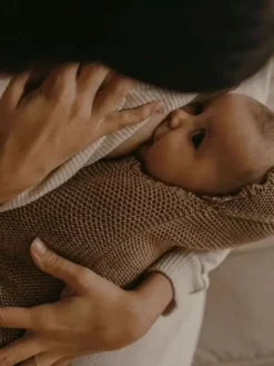ILADO Baby Cocoon toukkapussi vauvalle, hazelnut