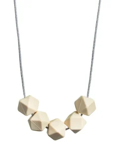 Imetyskoru (ivory)
