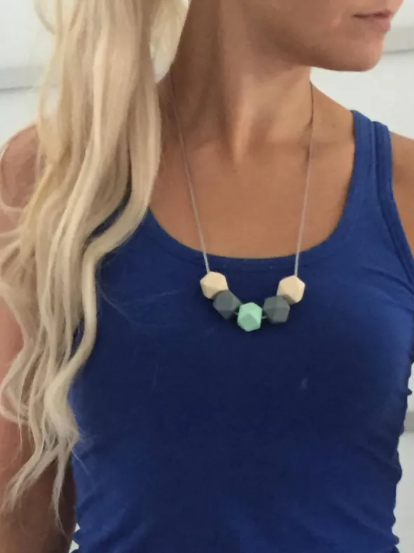 Imetyskoru (ivory-harmaa-minttu)