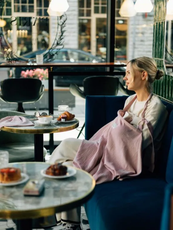 Imetyssuoja katseilta suojaamiseen, Blush