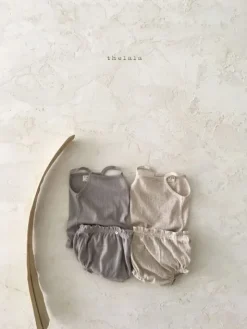 Islet vauvan hihaton toppi ja bloomers -setti | LALA