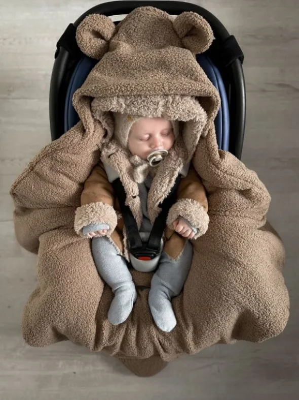 Lämmin nallenkorva boucle turvakaukalon viltti – brown