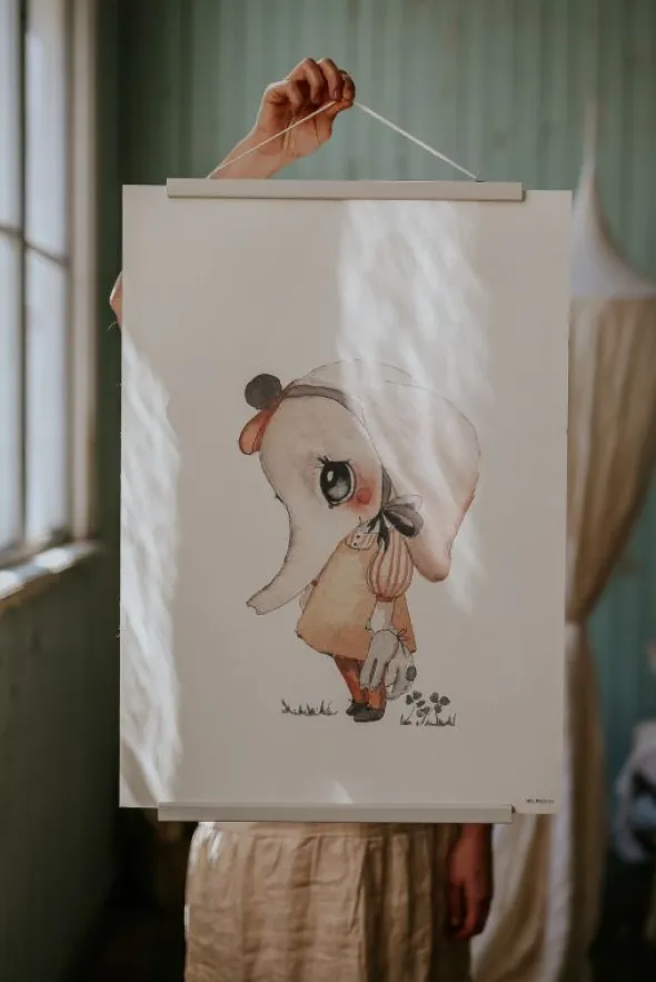 Mrs Mighetto - Miss Ellie juliste 50x70