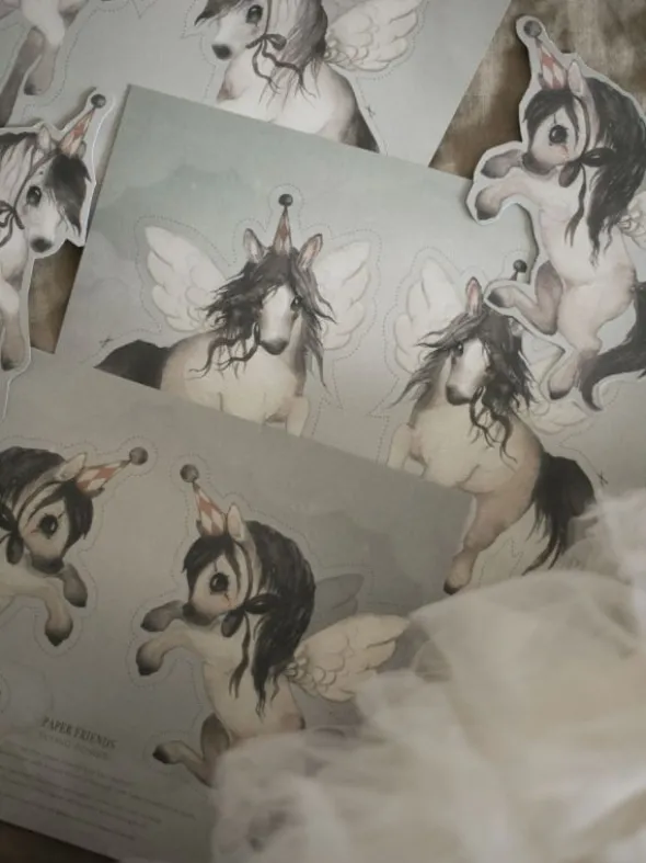 Mrs Mighetto paperiköynnös FLYING PONIES