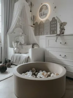 Pehmeä pallomeri + pallot (valitse värit), beige