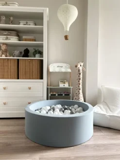 Pehmeä pallomeri + pallot (valitse värit), dusty blue