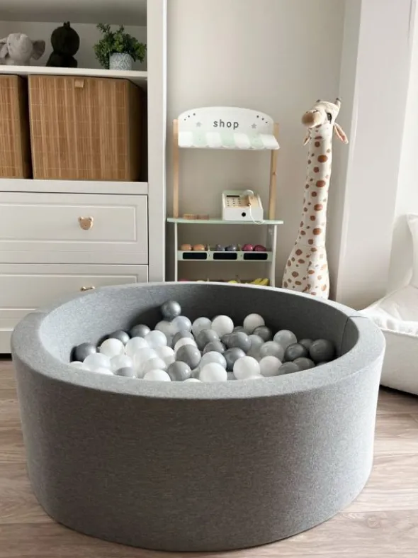 Pehmeä pallomeri + pallot (valitse värit), dark grey