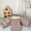 Pehmustettu pallomeri, leikkialusta, liukumäki ja portaat - Beige