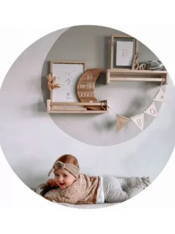 Rosini puinen kirjaintaulu, kuu