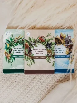 3 satukorttipakkaa pakettihintaan