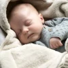 Sierra lämpöpussi vauvan turvakaukaloon 0+ – Warm linen