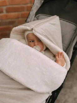 Vauvan talvi lämpöpussi jossa lampaantalja, beige