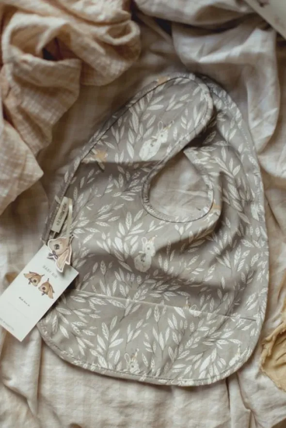 Vedenpitävä ruokalappu, Misty Leaf Grey | MRS MIGHETTO