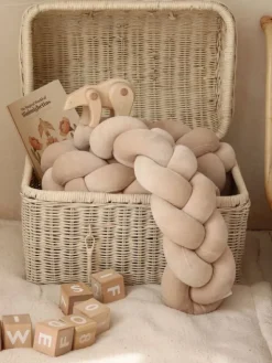 Velvet Palmikko reunasuoja pinnasänkyyn ja juniorisänkyyn - Beige
