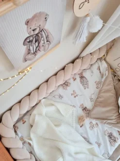 Velvet Palmikko reunasuoja pinnasänkyyn ja juniorisänkyyn - Beige
