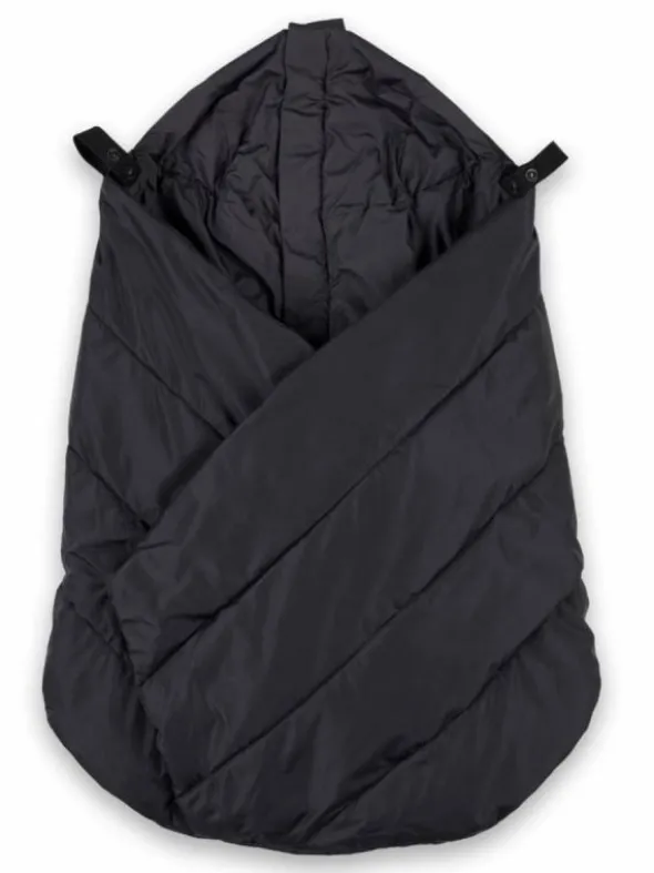 Voksi Carrier Cover – Kantorepun lämmin tuulisuoja vauvalle, Black